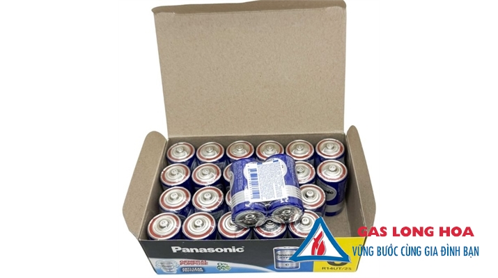 Pin trung C Panasonic 25